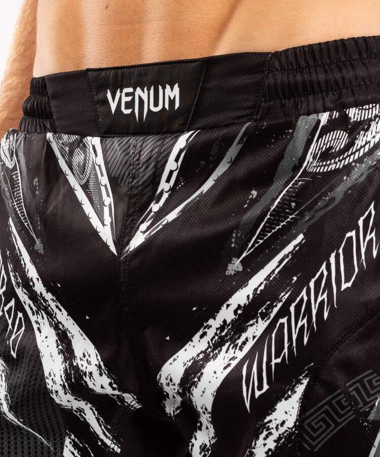 Venum MMA Shorts GLDTR 4.0 schwarz/wei&szlig; S