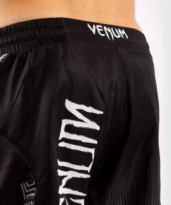 Venum MMA Shorts GLDTR 4.0 schwarz/wei&szlig; S