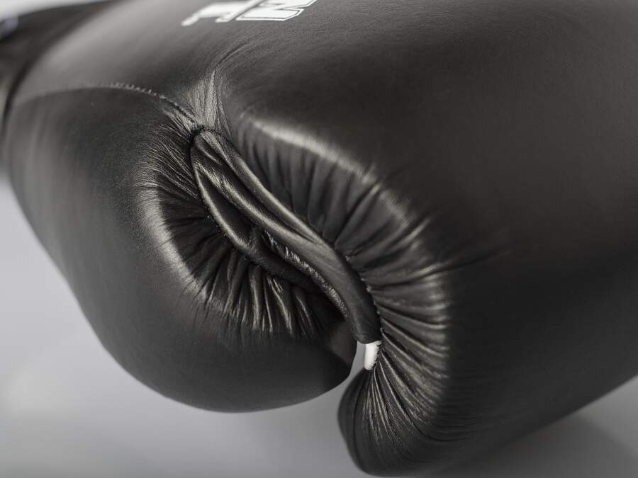 Paffen Sport PRO KLETT Boxhandschuhe für das Sparring schwarz/weiss 10oz